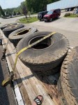 8 385/95R24 and 4 14.00 24 Tires 8 385/95R24 and 4 14.00 24 Tires